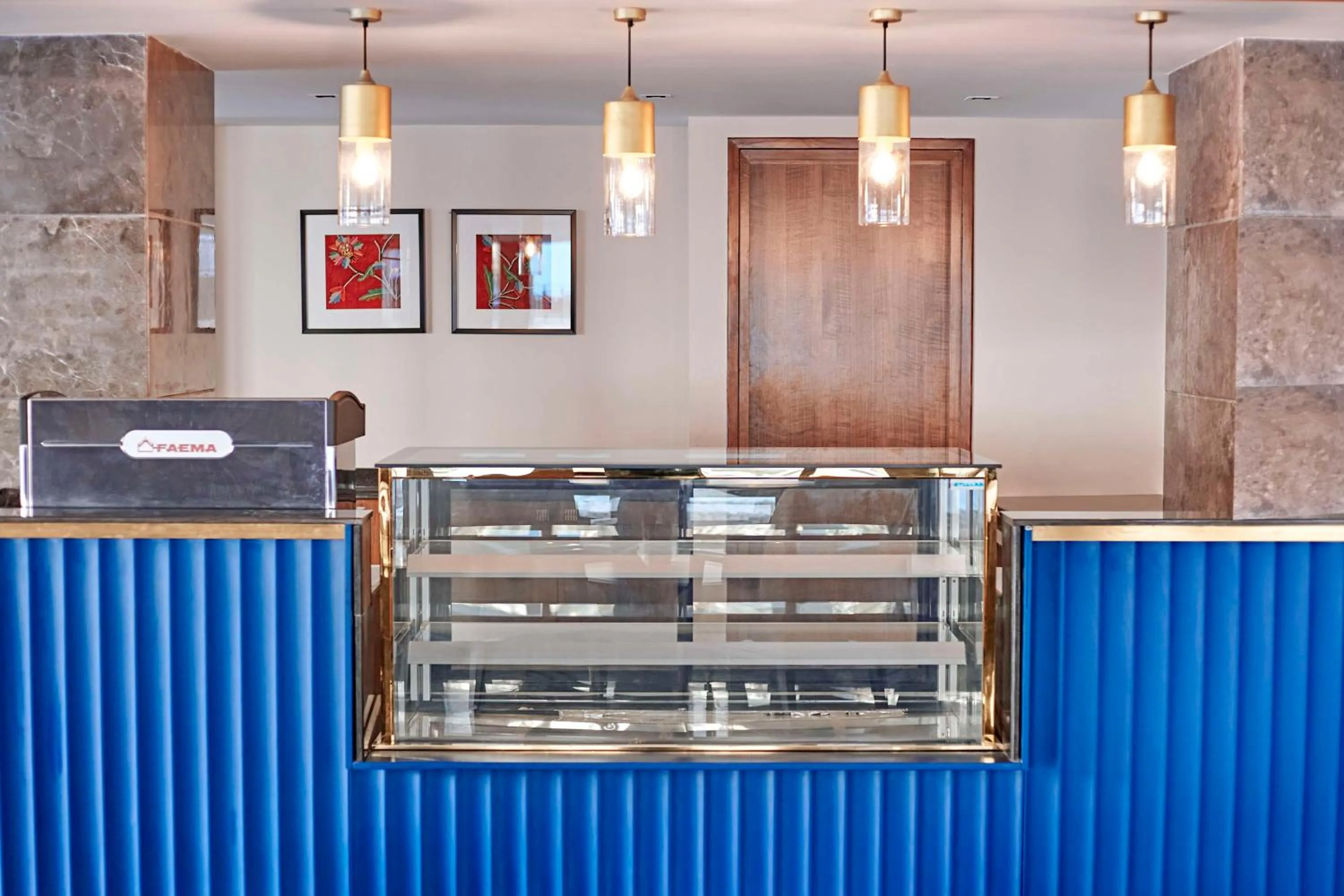 Restaurant/places to eat in Radisson Hotel Sonamarg