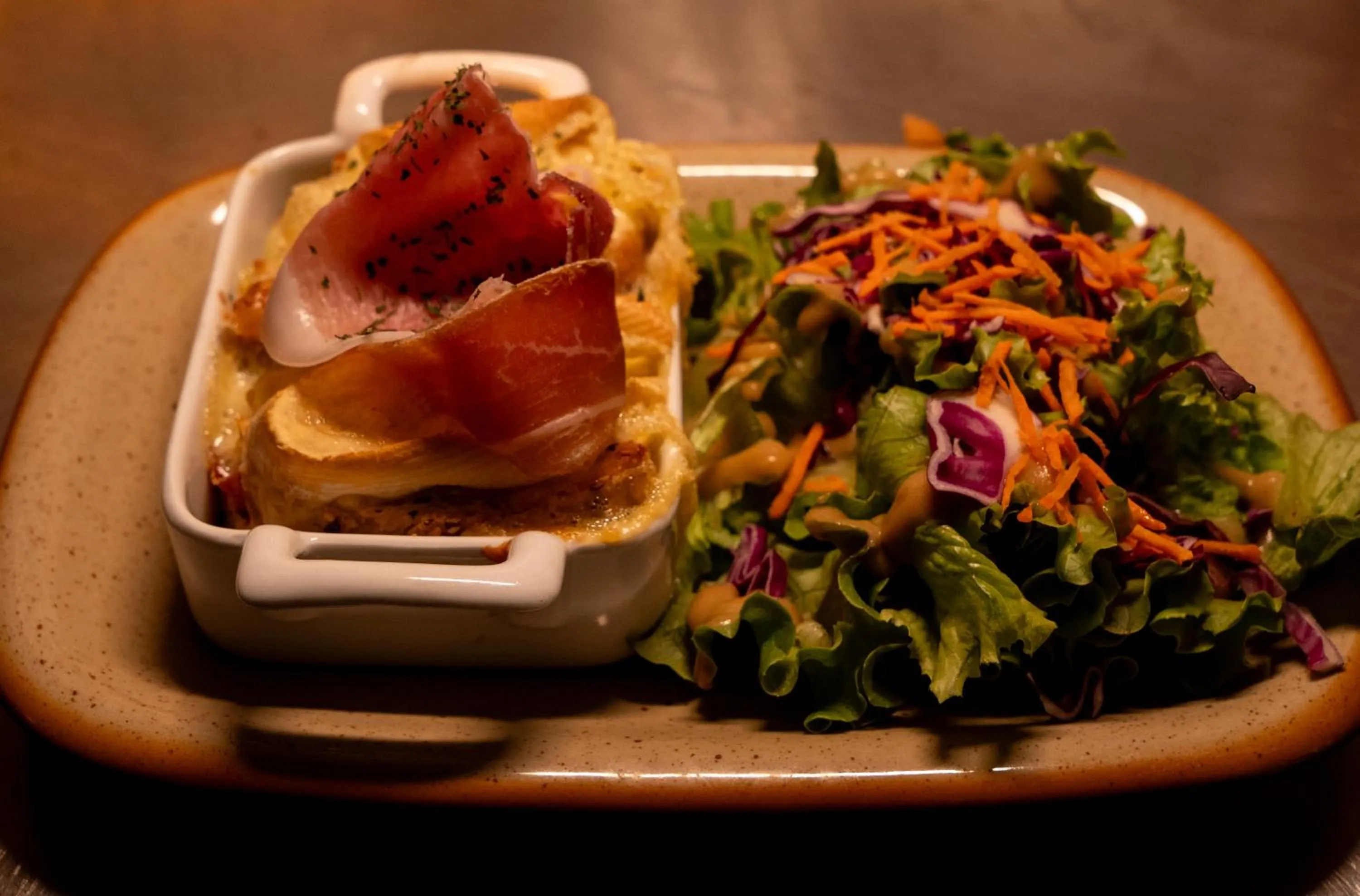 Restaurant/places to eat in Auberge Le Valezan