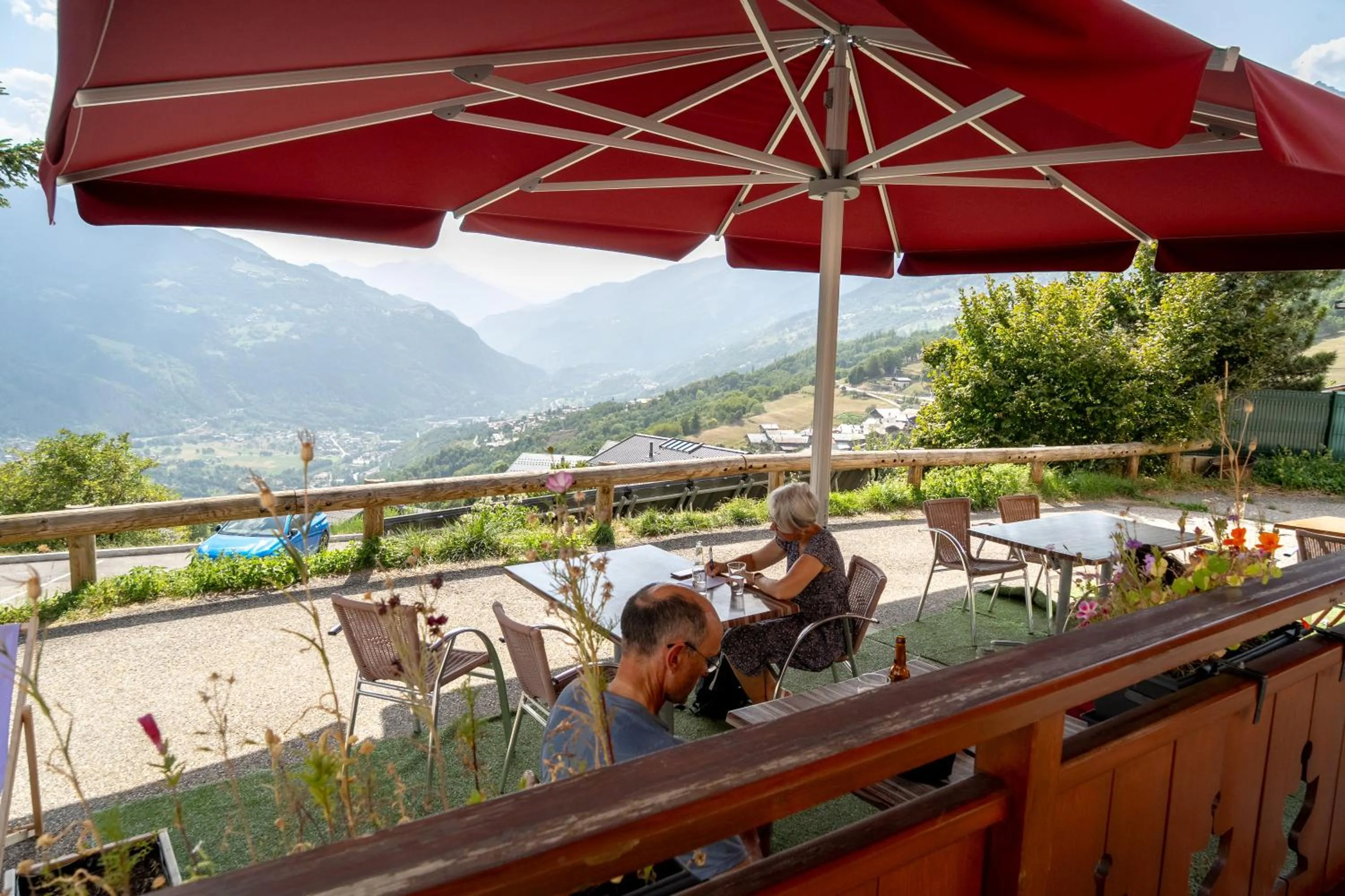 Patio in Auberge Le Valezan
