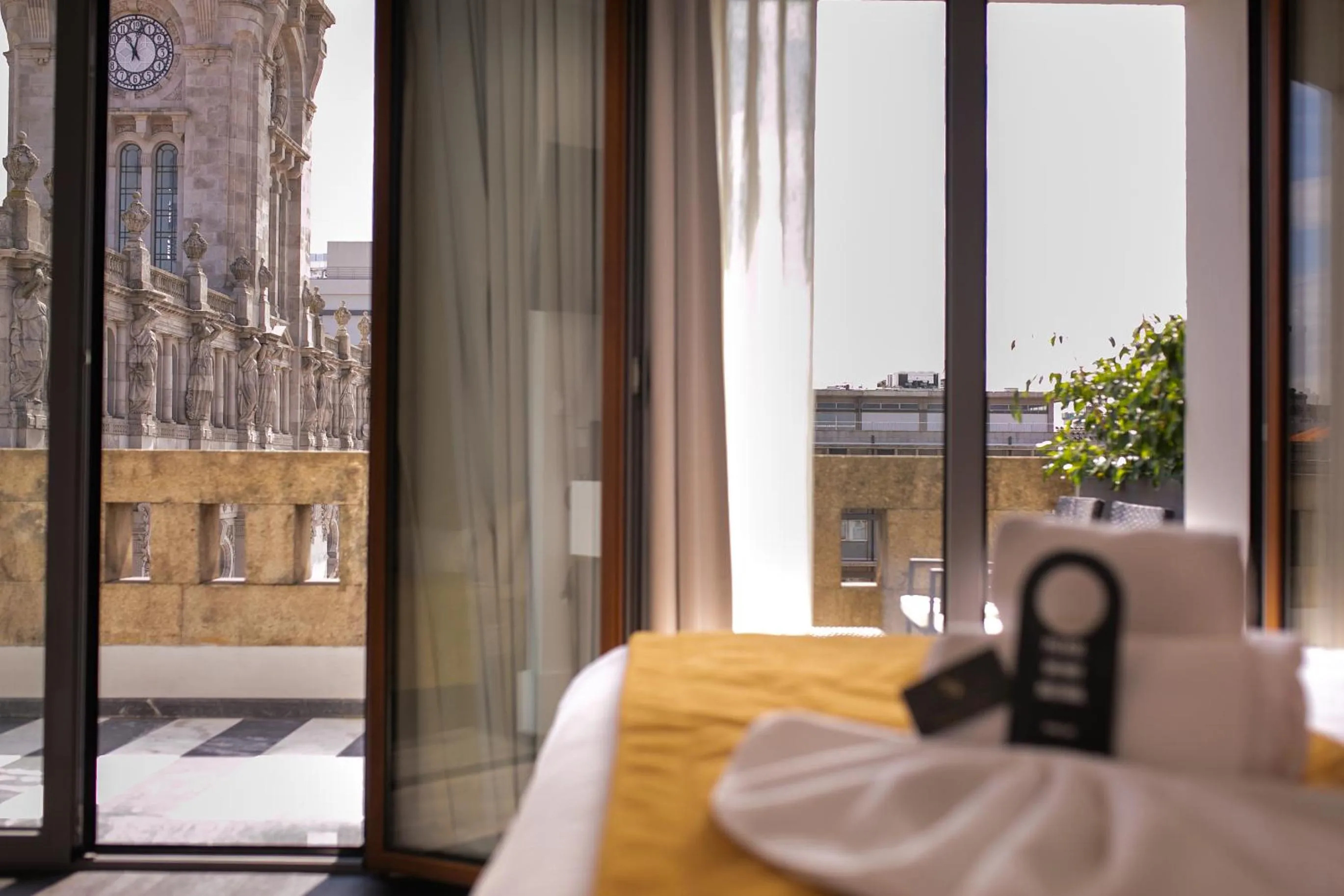 Bed in 262 Boutique Aliados