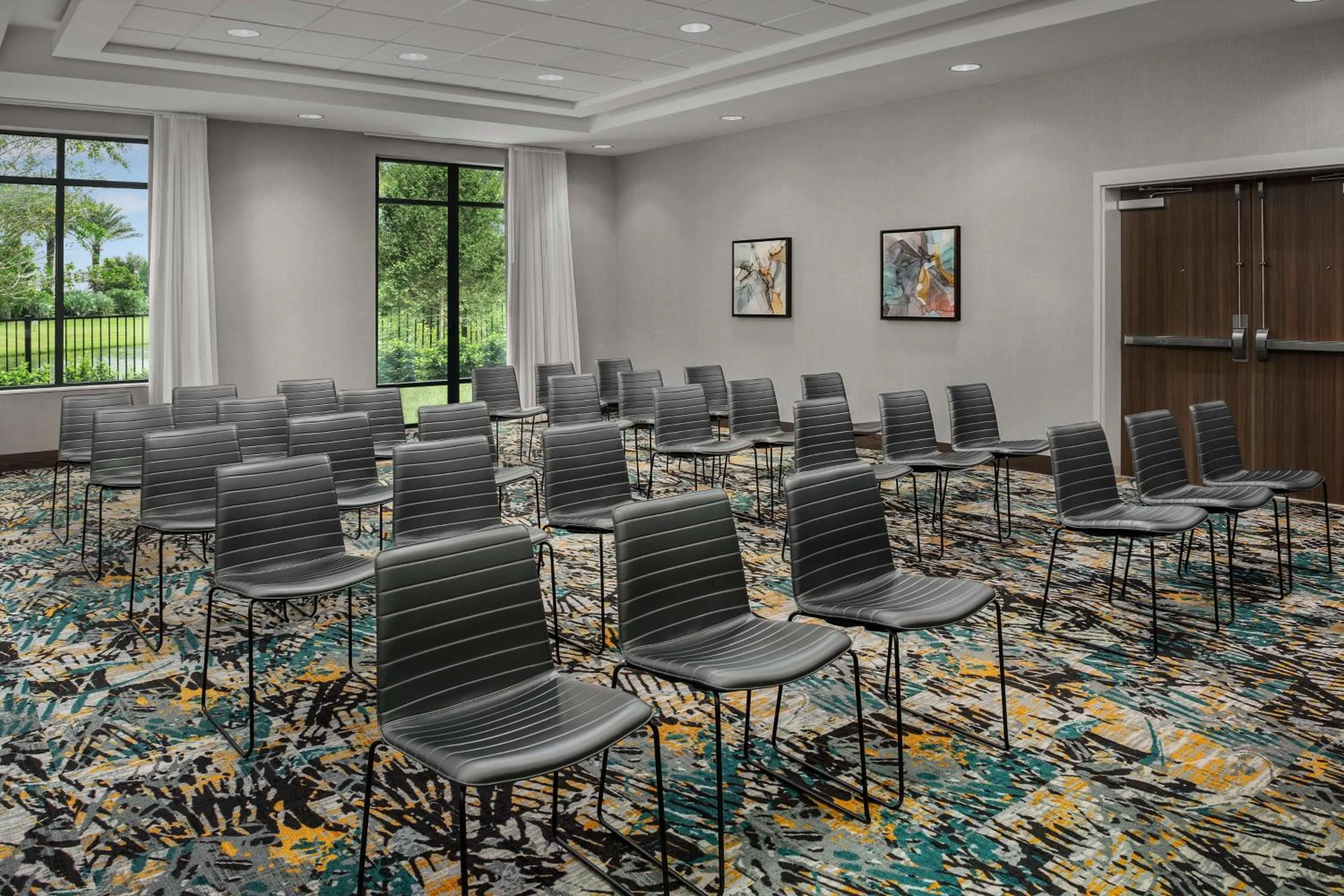 Meeting/conference room in Hampton Inn Orlando Southeast Nona