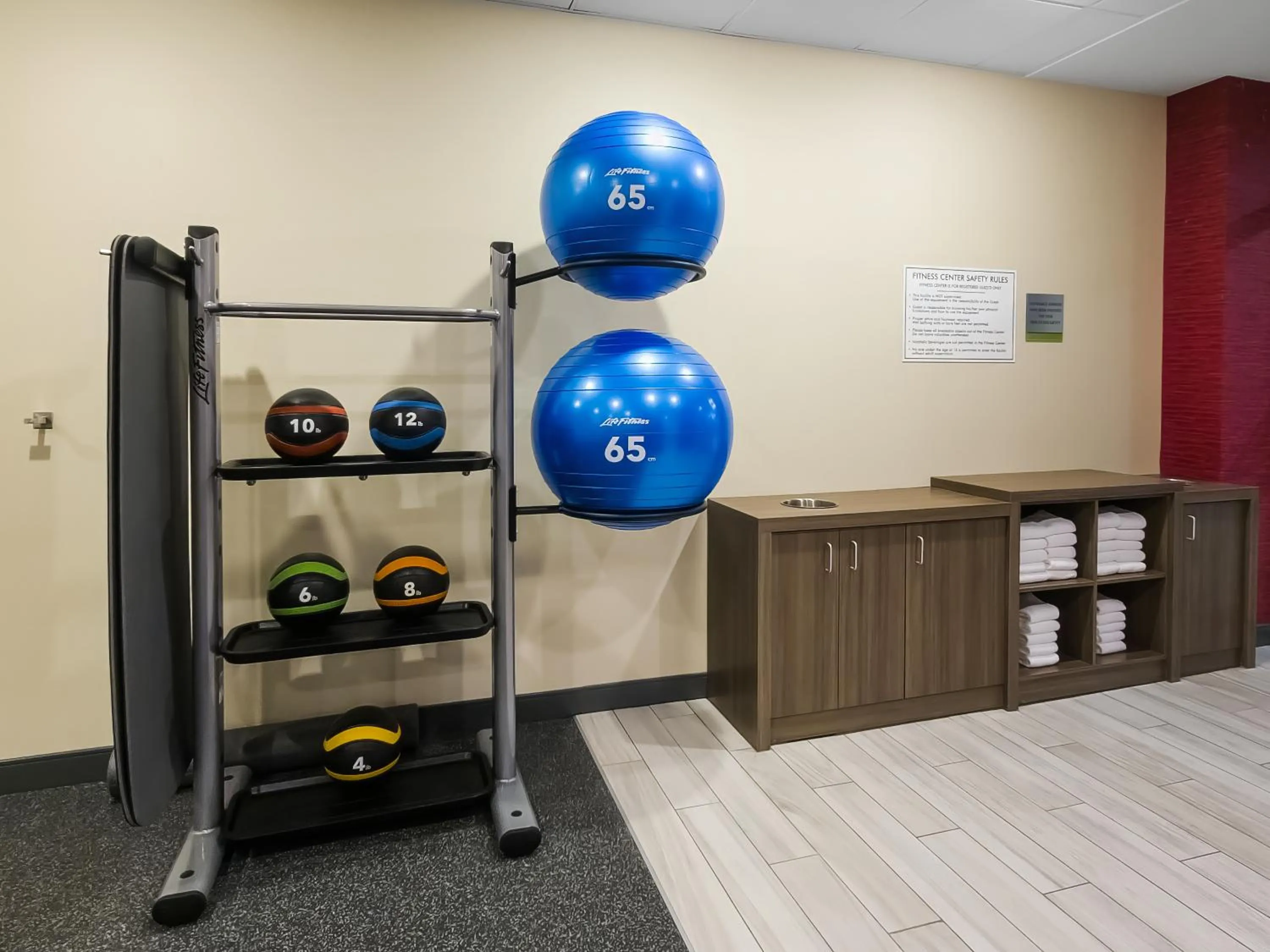 Fitness centre/facilities in Home2 Suites By Hilton Bolingbrook Chicago