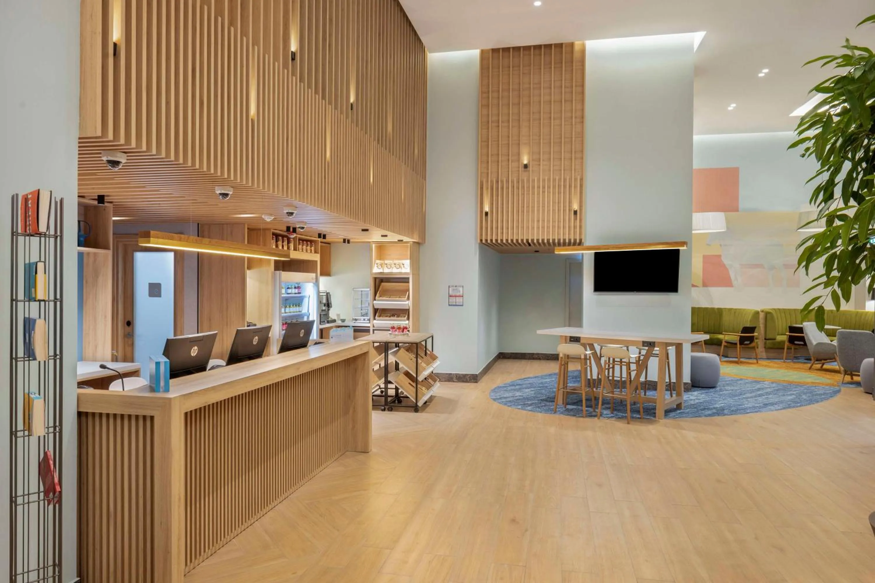 Lobby or reception in Hilton Garden Inn Tbilisi Riverview