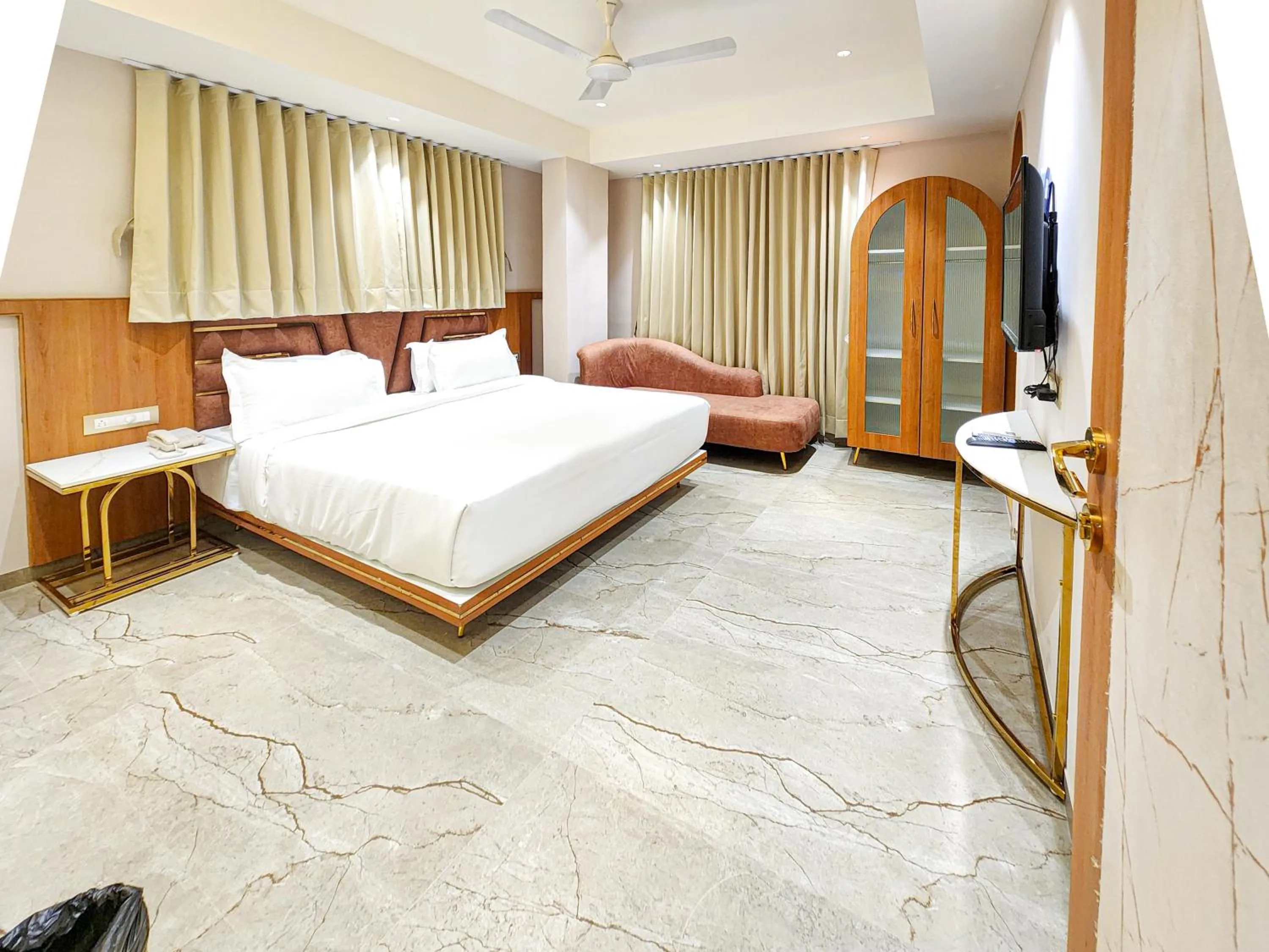 Bed in Hotel Nova Bliss