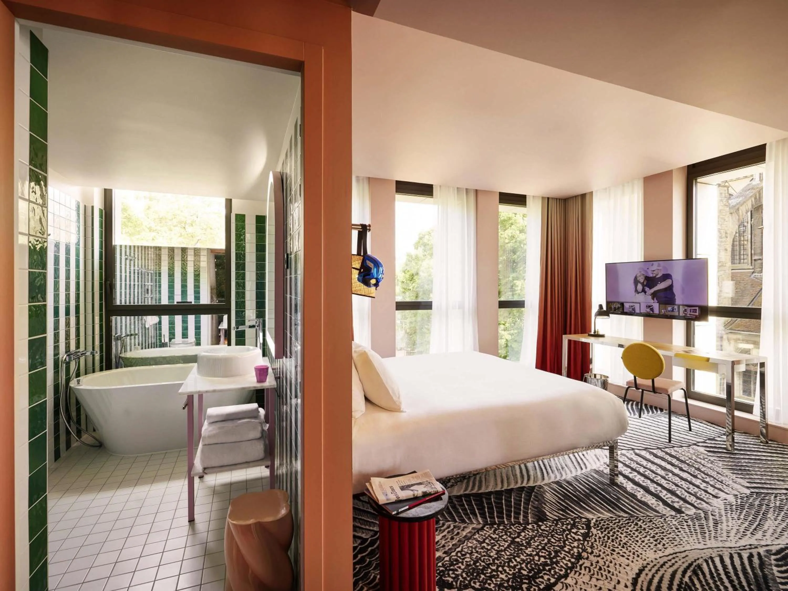 Bedroom, Bed in Mama Shelter Dijon