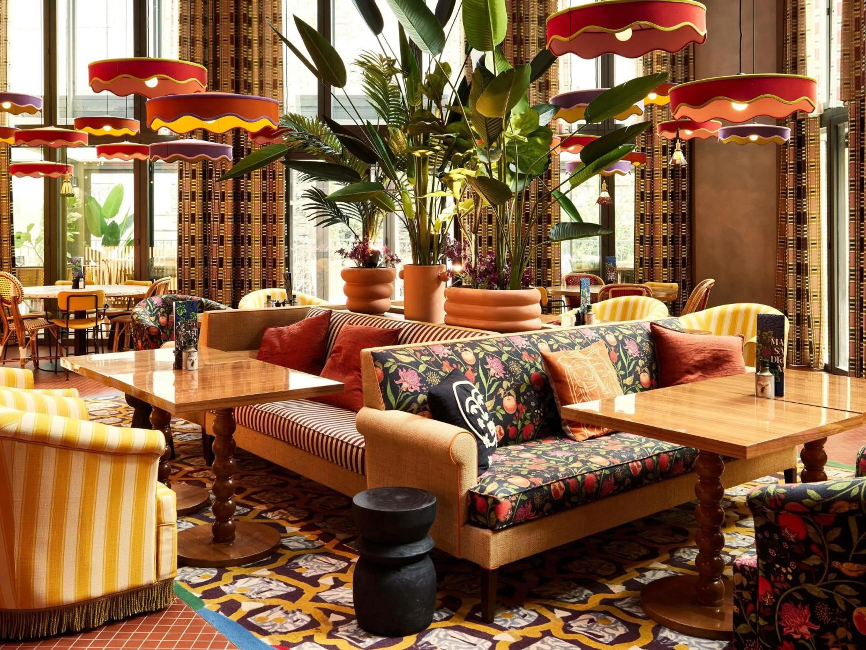 Restaurant/places to eat in Mama Shelter Dijon