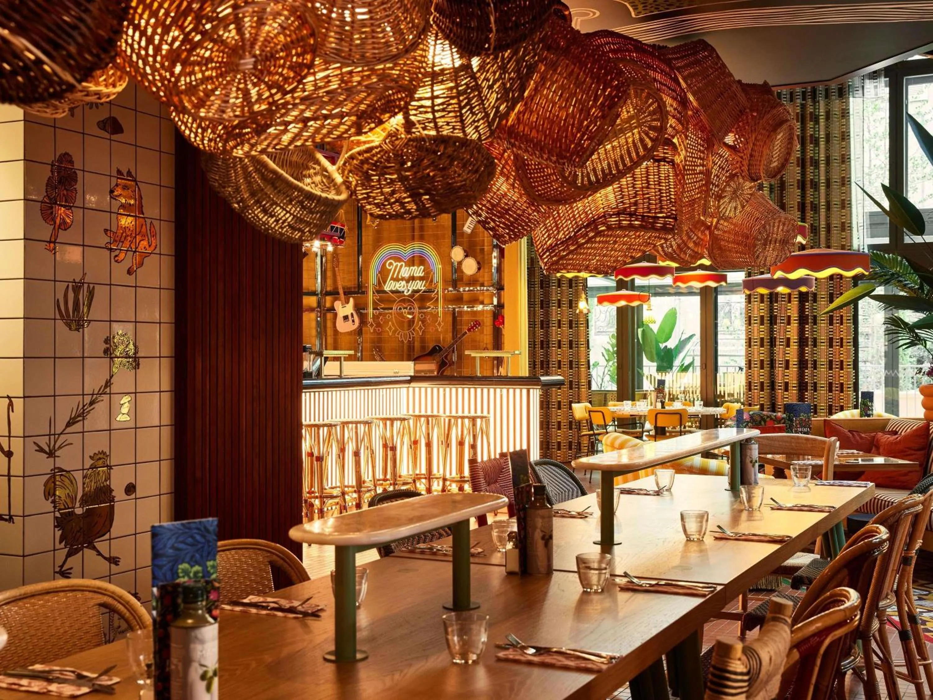 Restaurant/places to eat in Mama Shelter Dijon