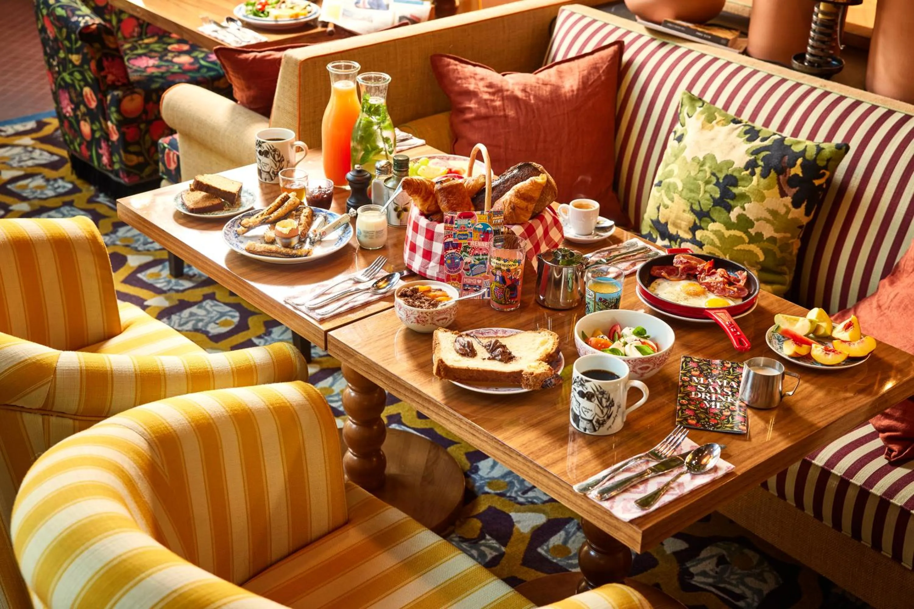 Food and drinks in Mama Shelter Dijon