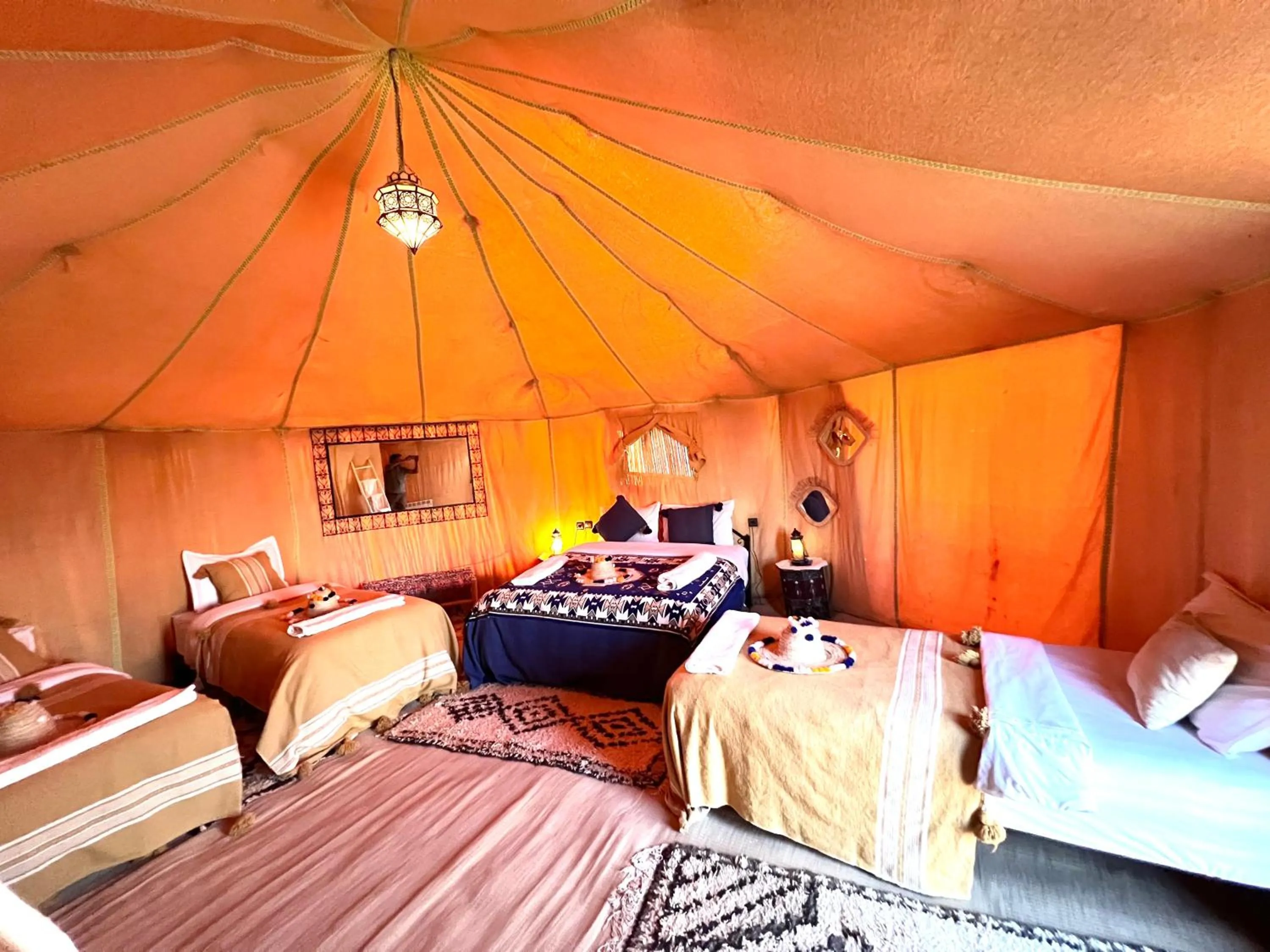 Bed in Horaz desert Camp