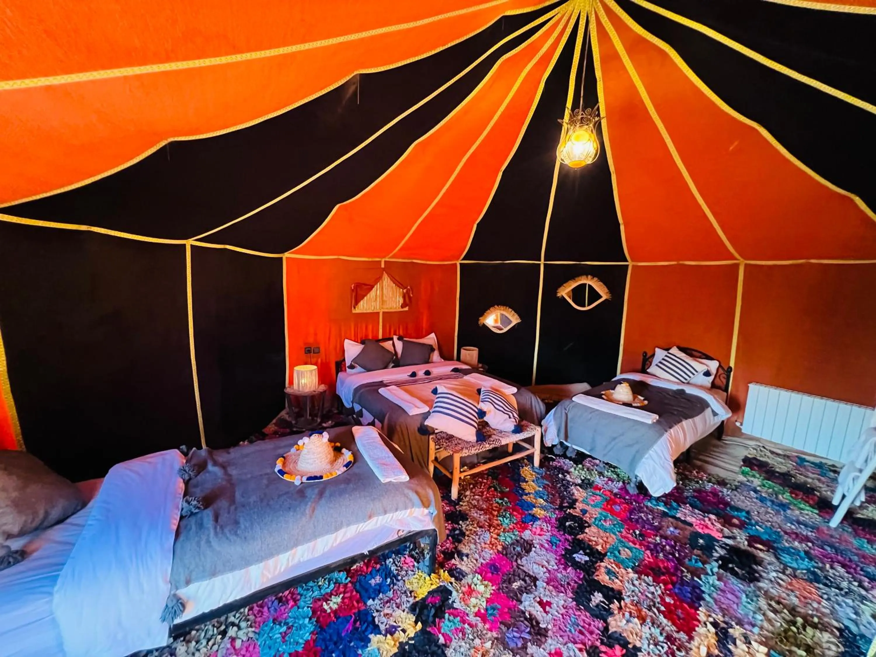 Bed in Horaz desert Camp