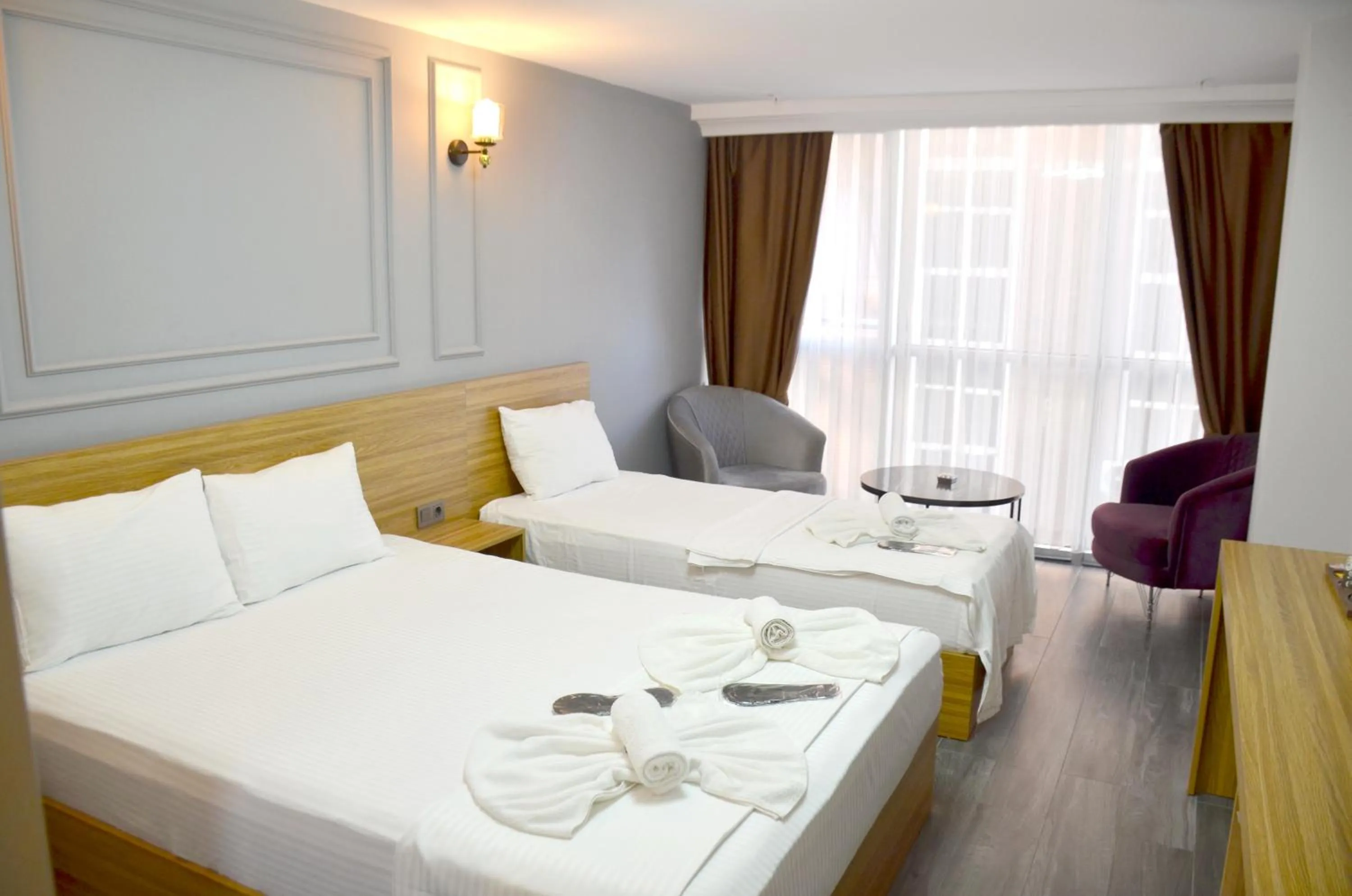 Deluxe Double Room in Waves hotel