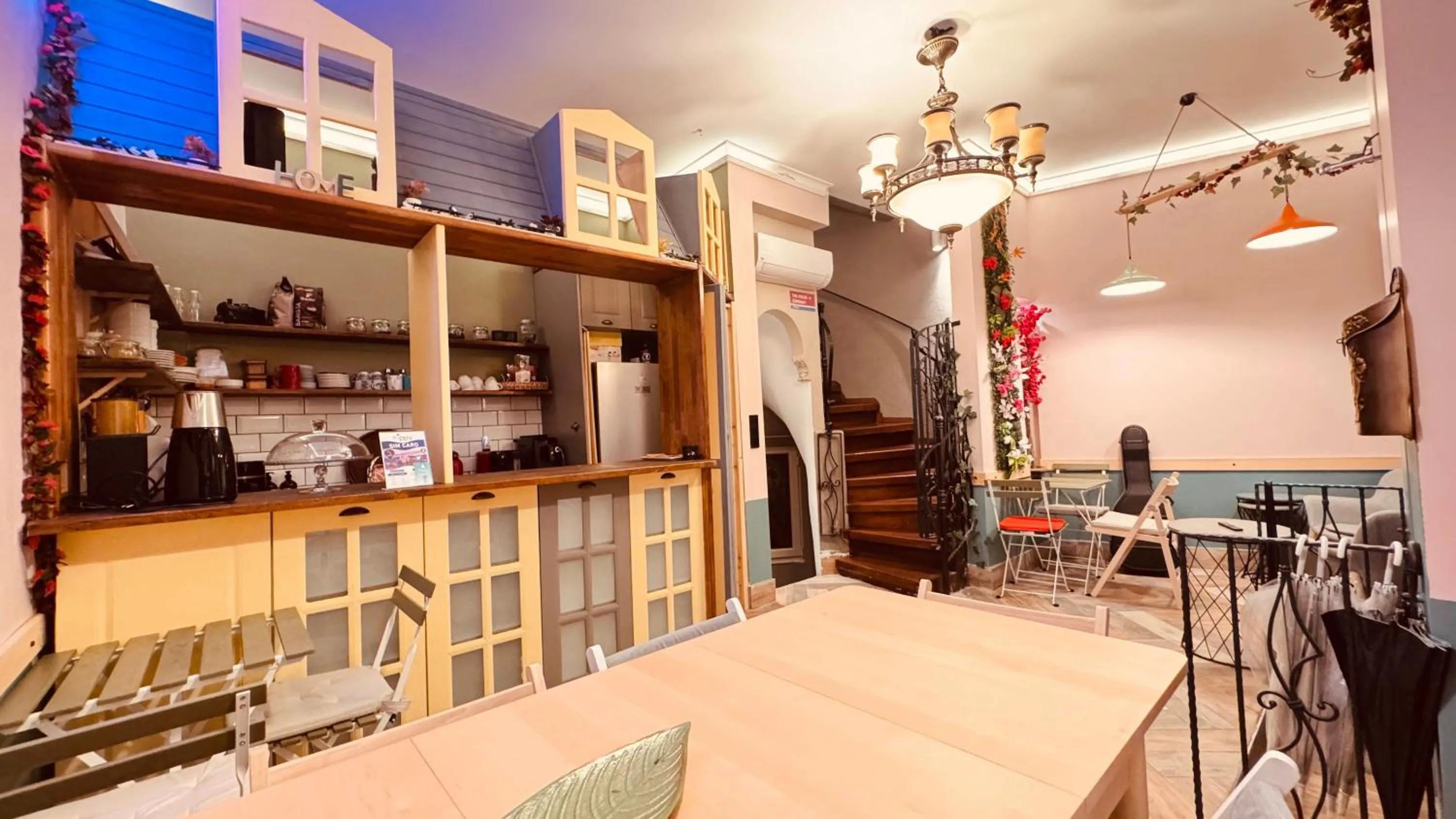 Communal lounge/ TV room in The House Company