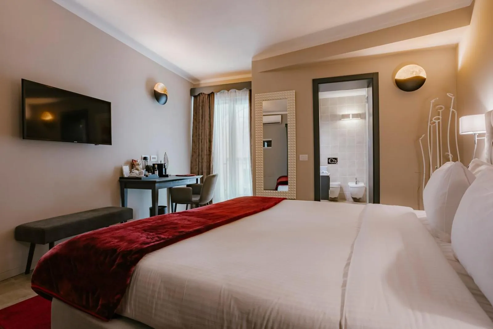 Photo of the whole room, Bed in IBB Hotel Palazzo Bettina Malta