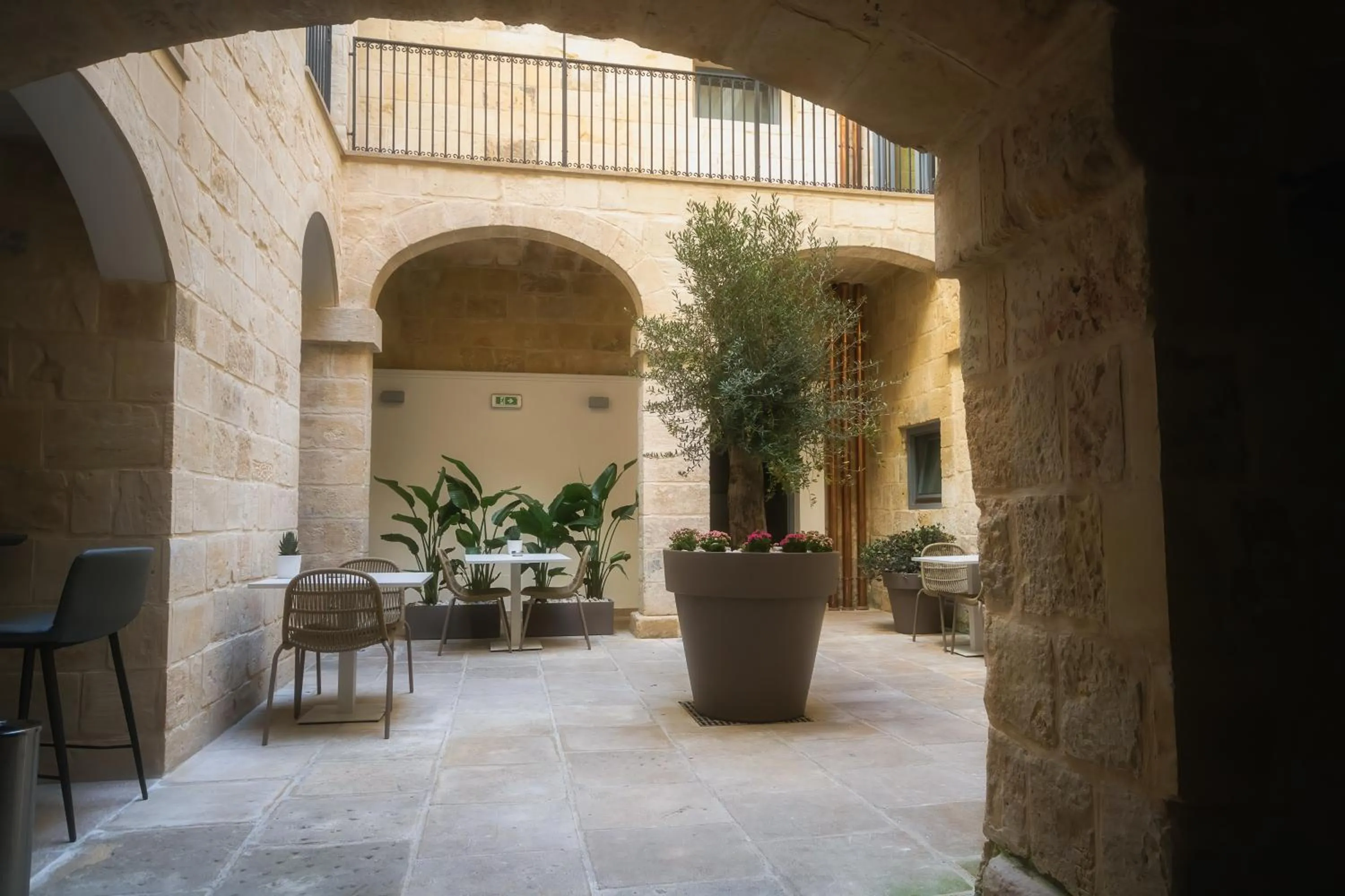 Inner courtyard view in IBB Hotel Palazzo Bettina Malta