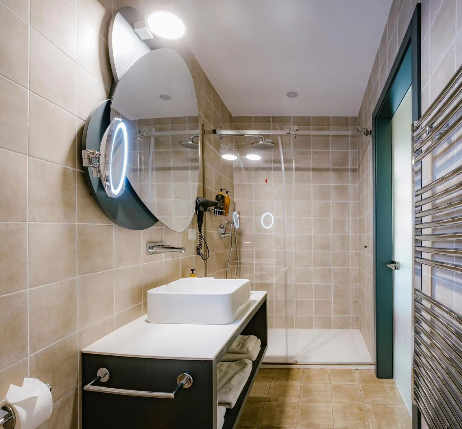 Bathroom in IBB Hotel Palazzo Bettina Malta