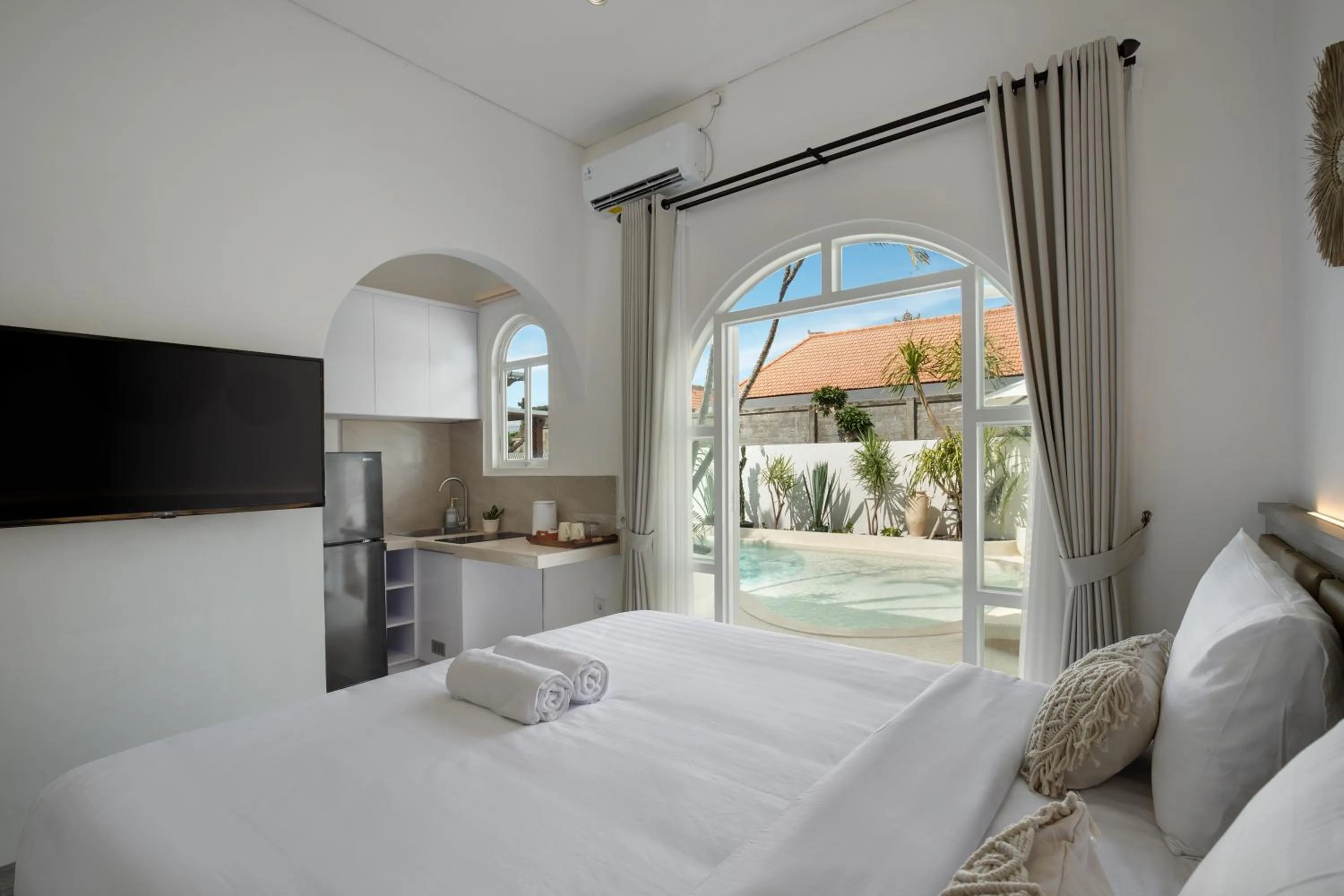 Bed in Kemari Studio