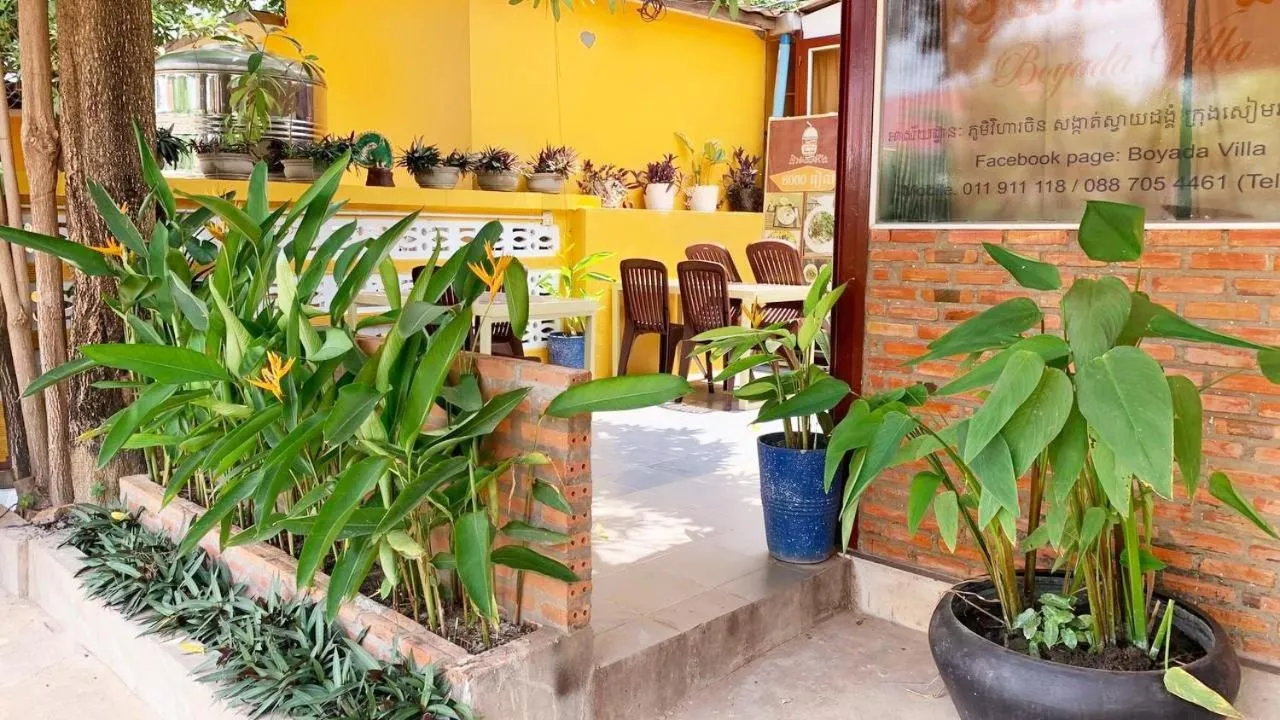 Garden in Boyada Villa Siem Reap