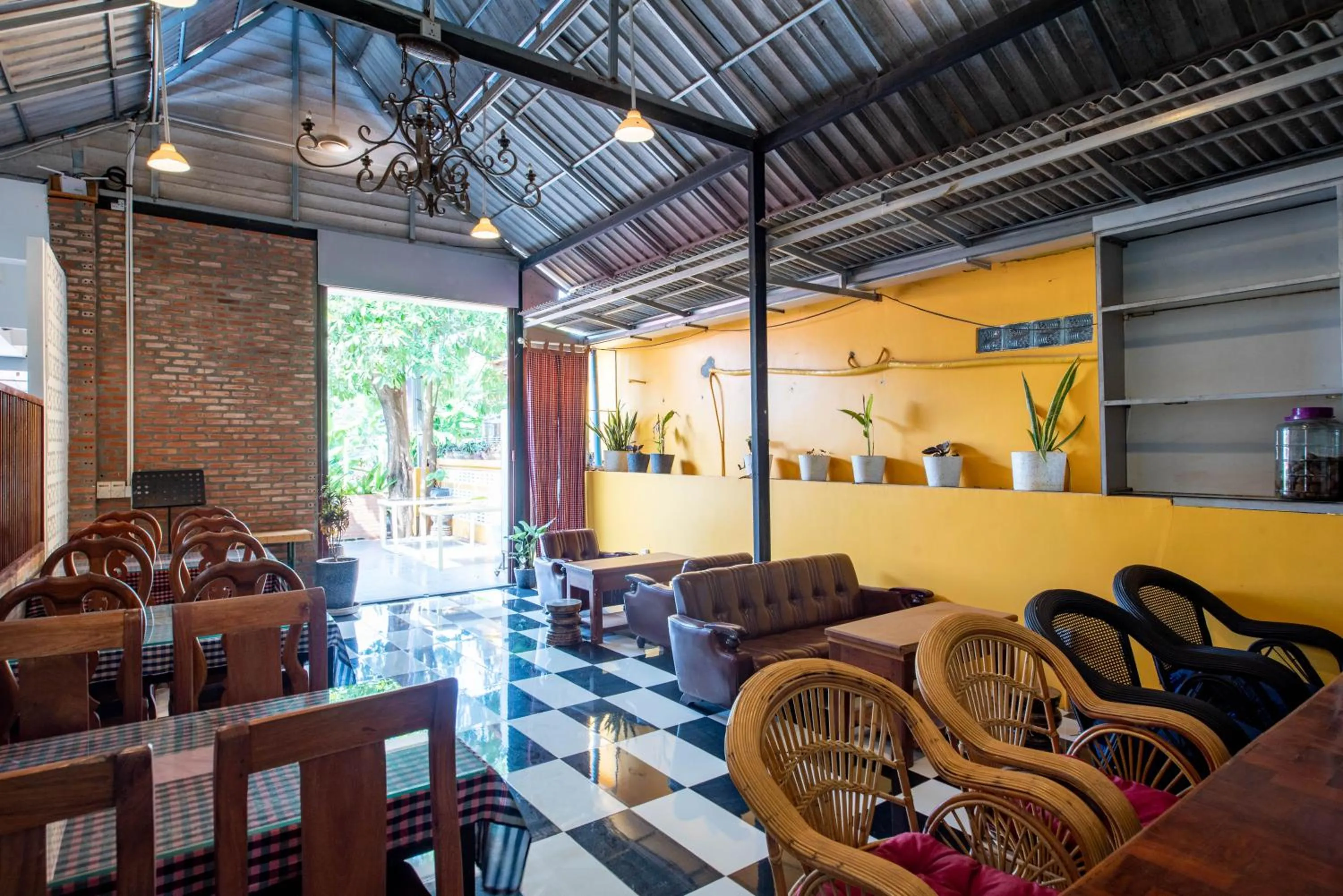 Restaurant/places to eat in Boyada Villa Siem Reap