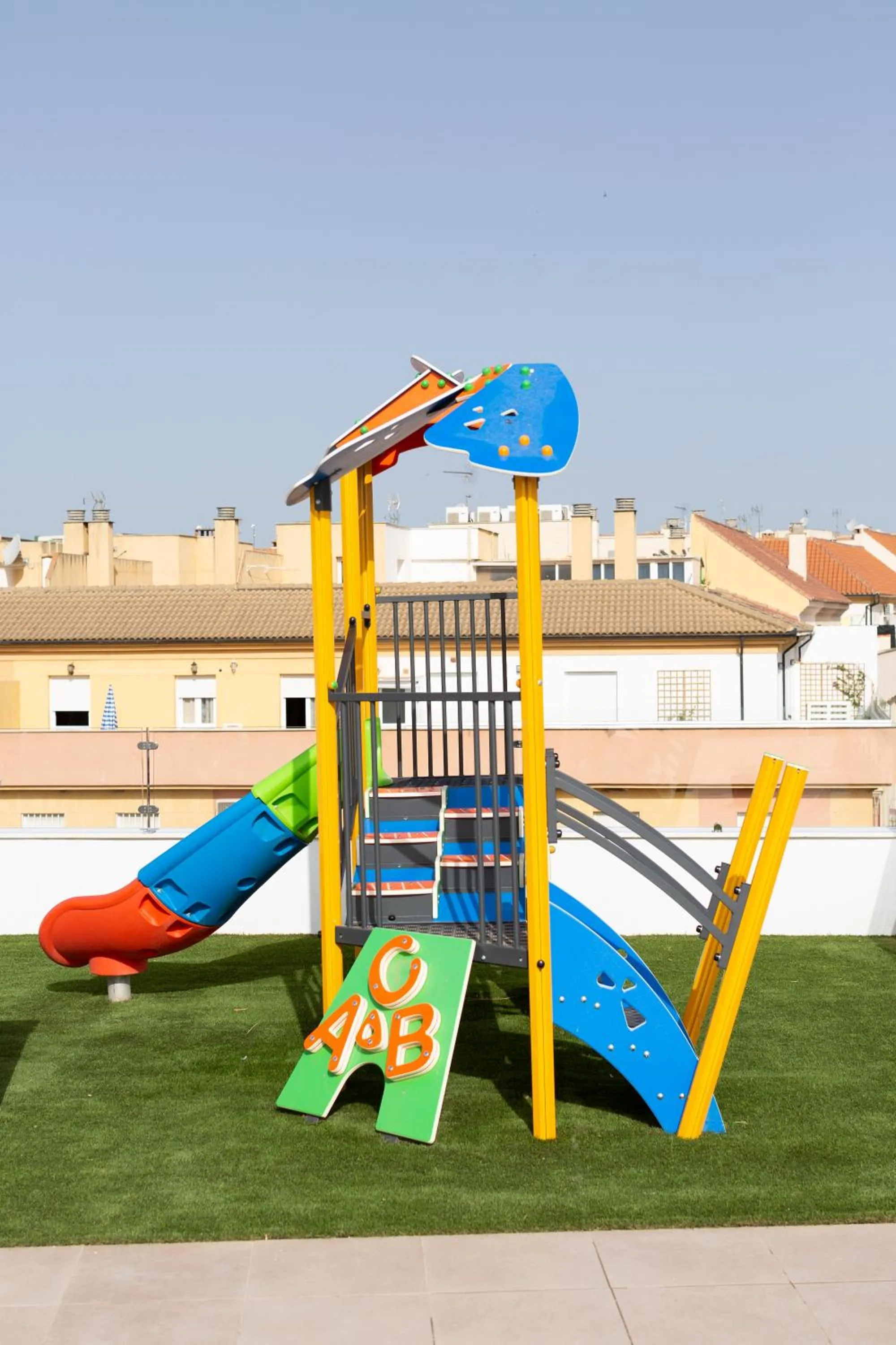 Children play ground in Apartamentos Martalia Áticos Deluxe