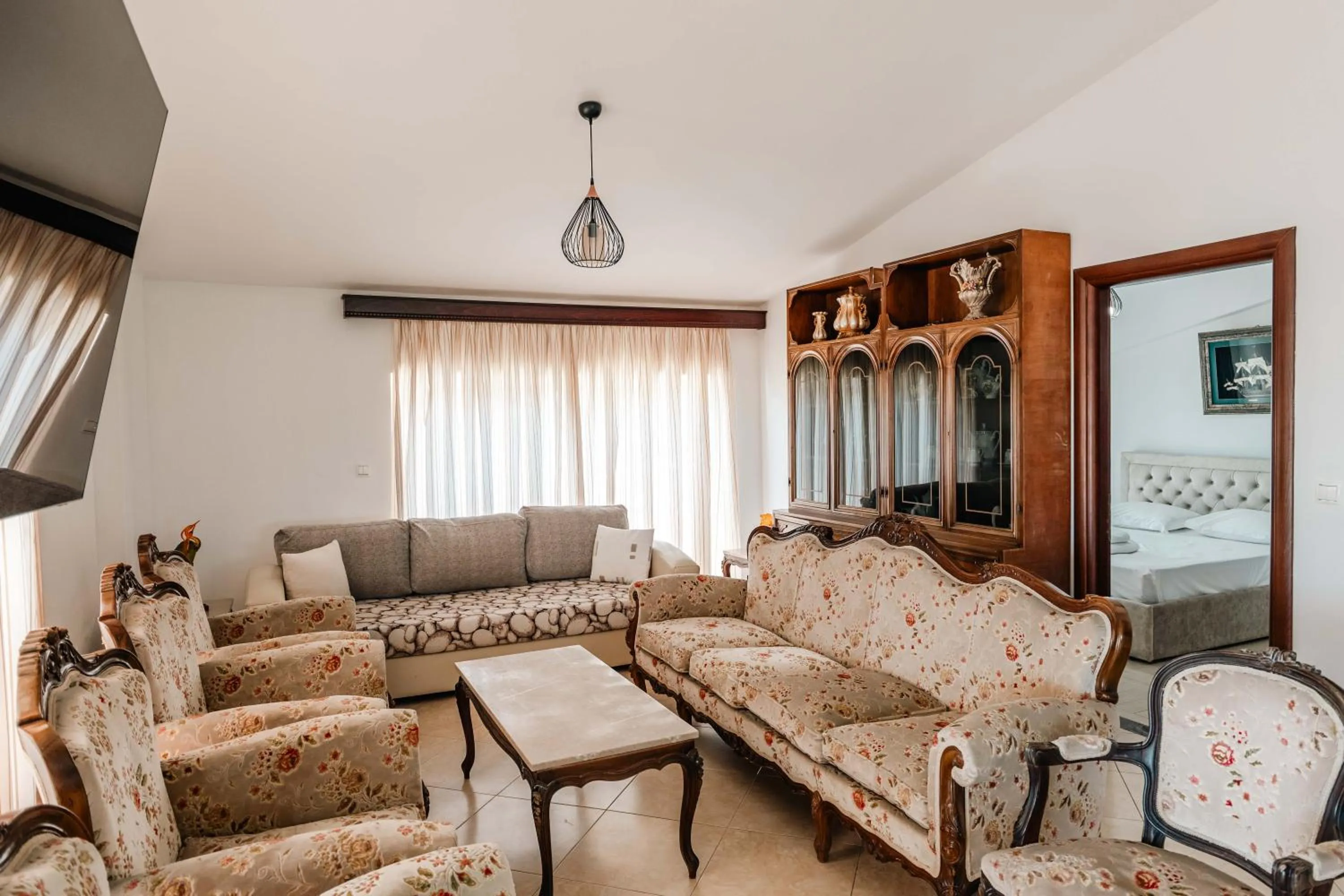 Two-Bedroom Family Apartment in ALNES HOTEL