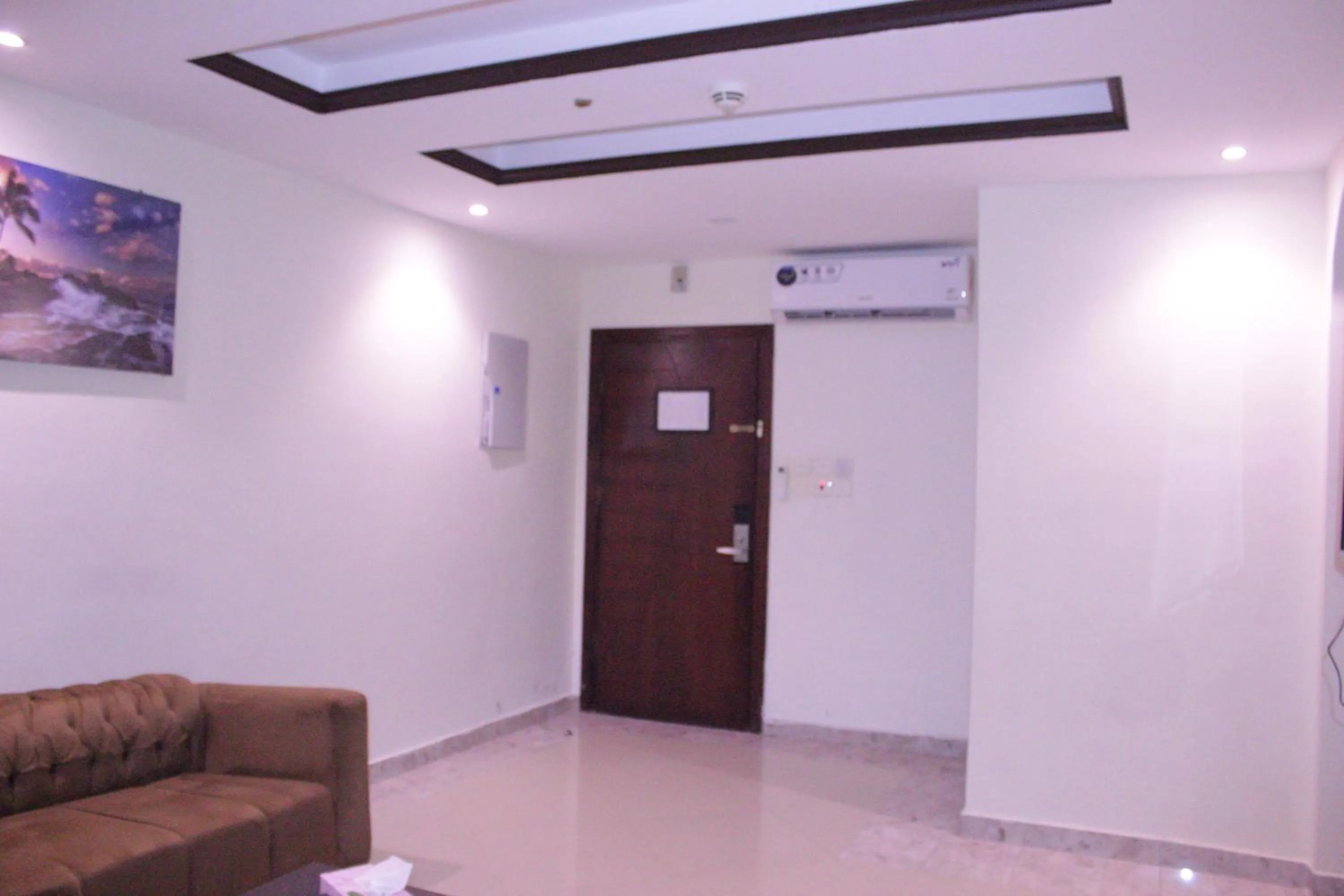 AL Tamayoz Al Raqi - Al Salamah branch