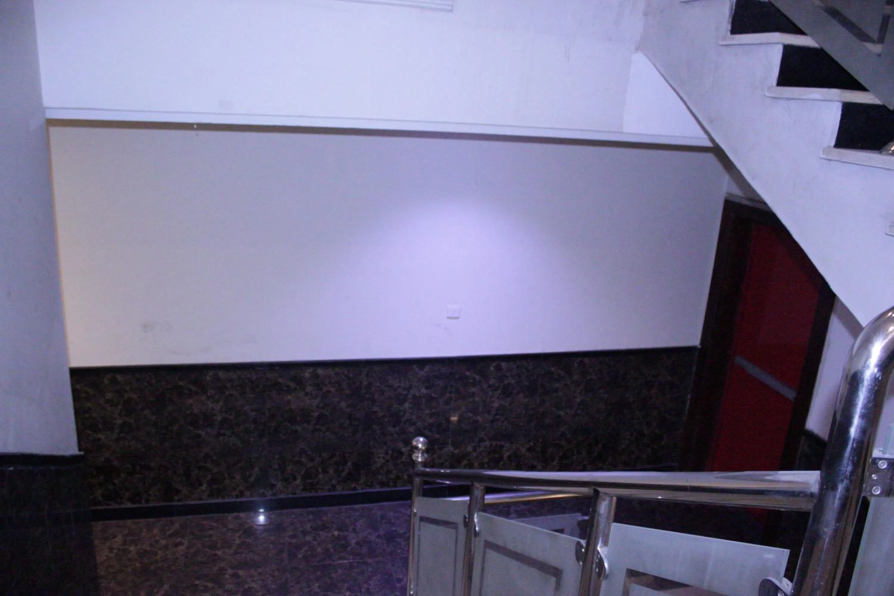 AL Tamayoz Al Raqi - Al Salamah branch