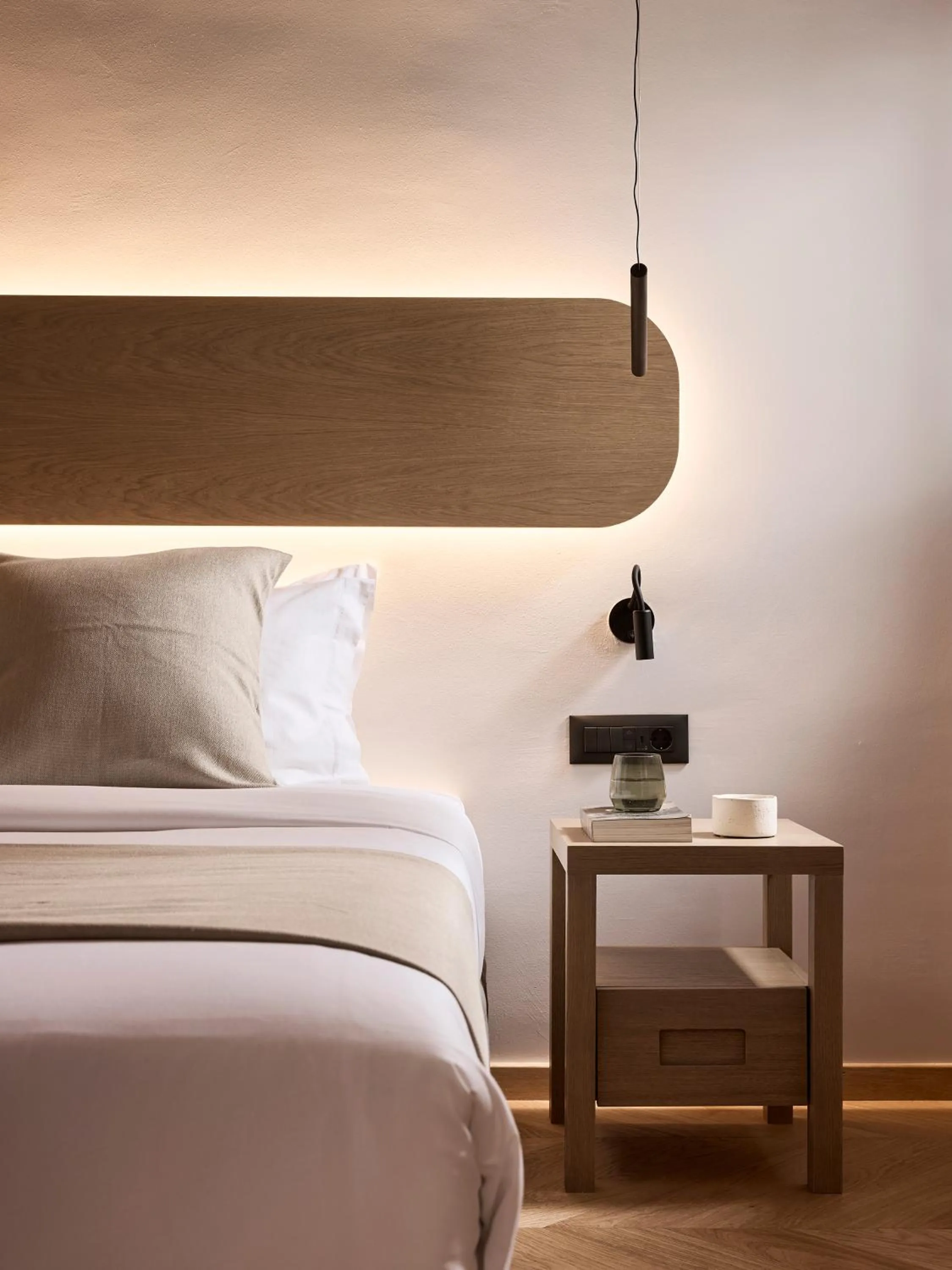 Bed in Cama Luxury Suites Kavouri