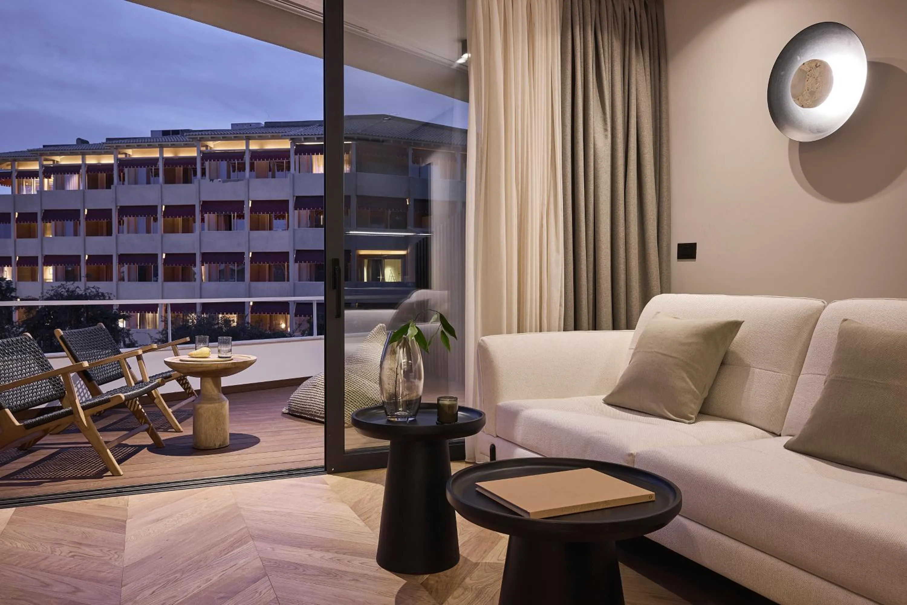 Living room in Cama Luxury Suites Kavouri