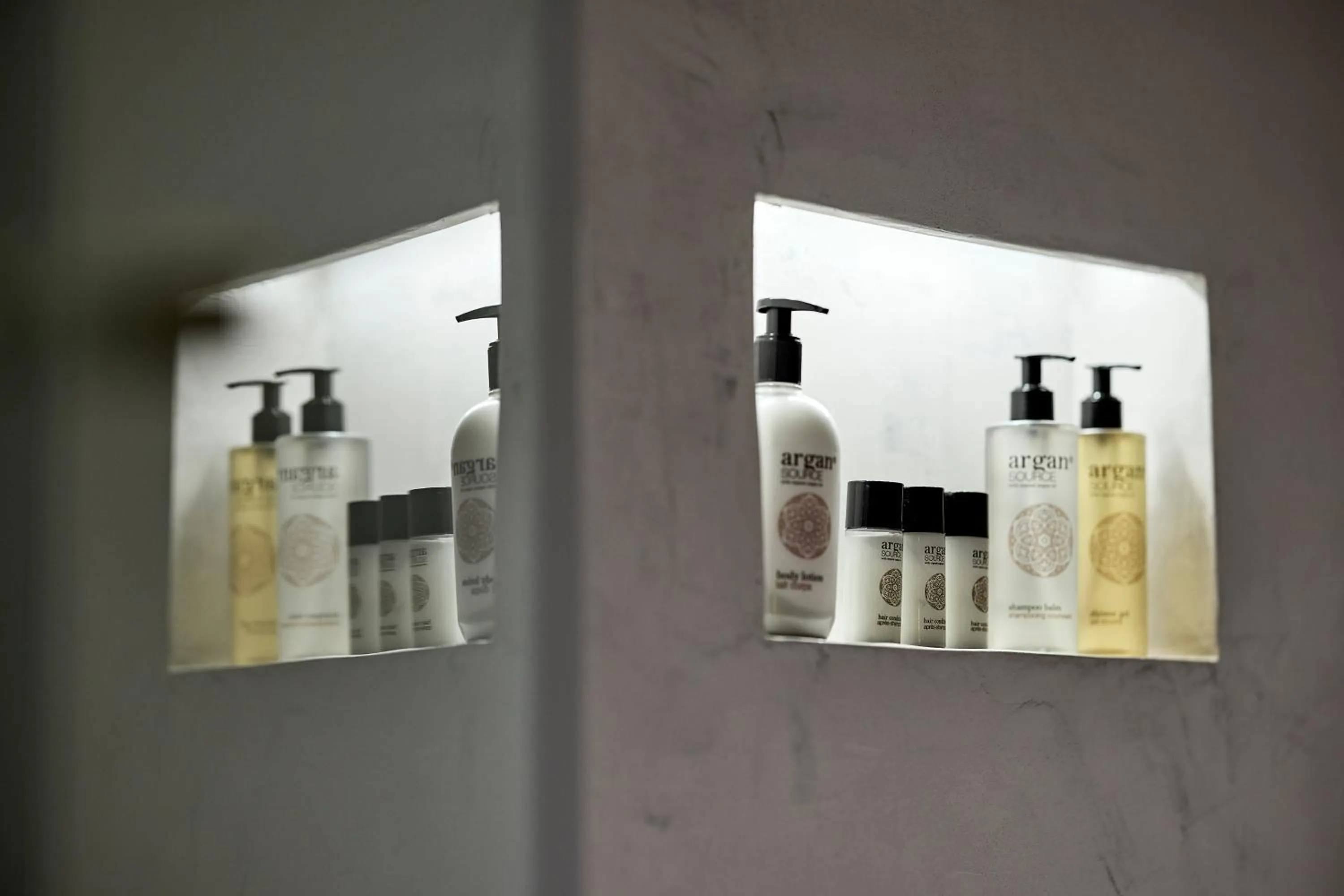 Bathroom in Cama Luxury Suites Kavouri