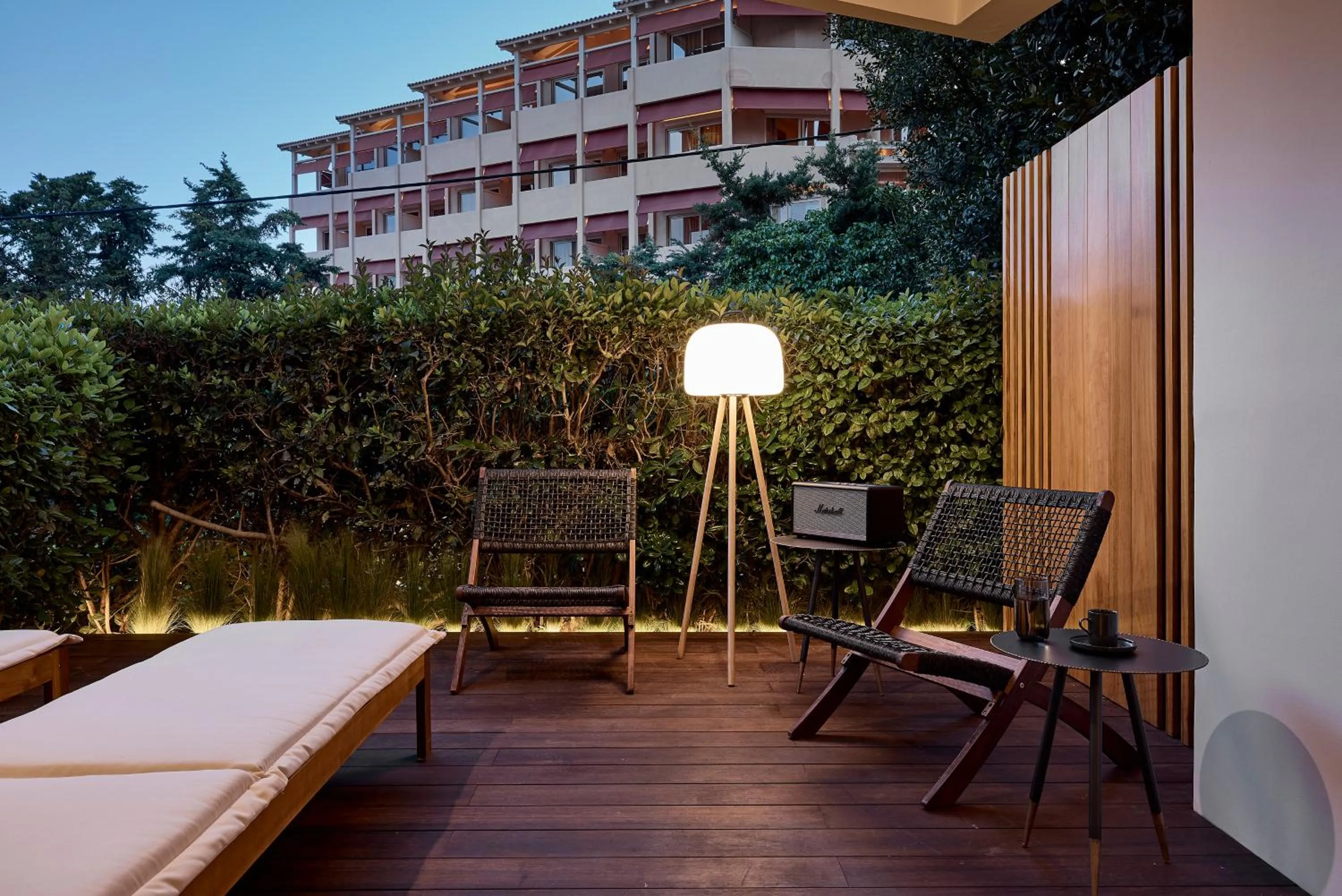 Garden view in Cama Luxury Suites Kavouri