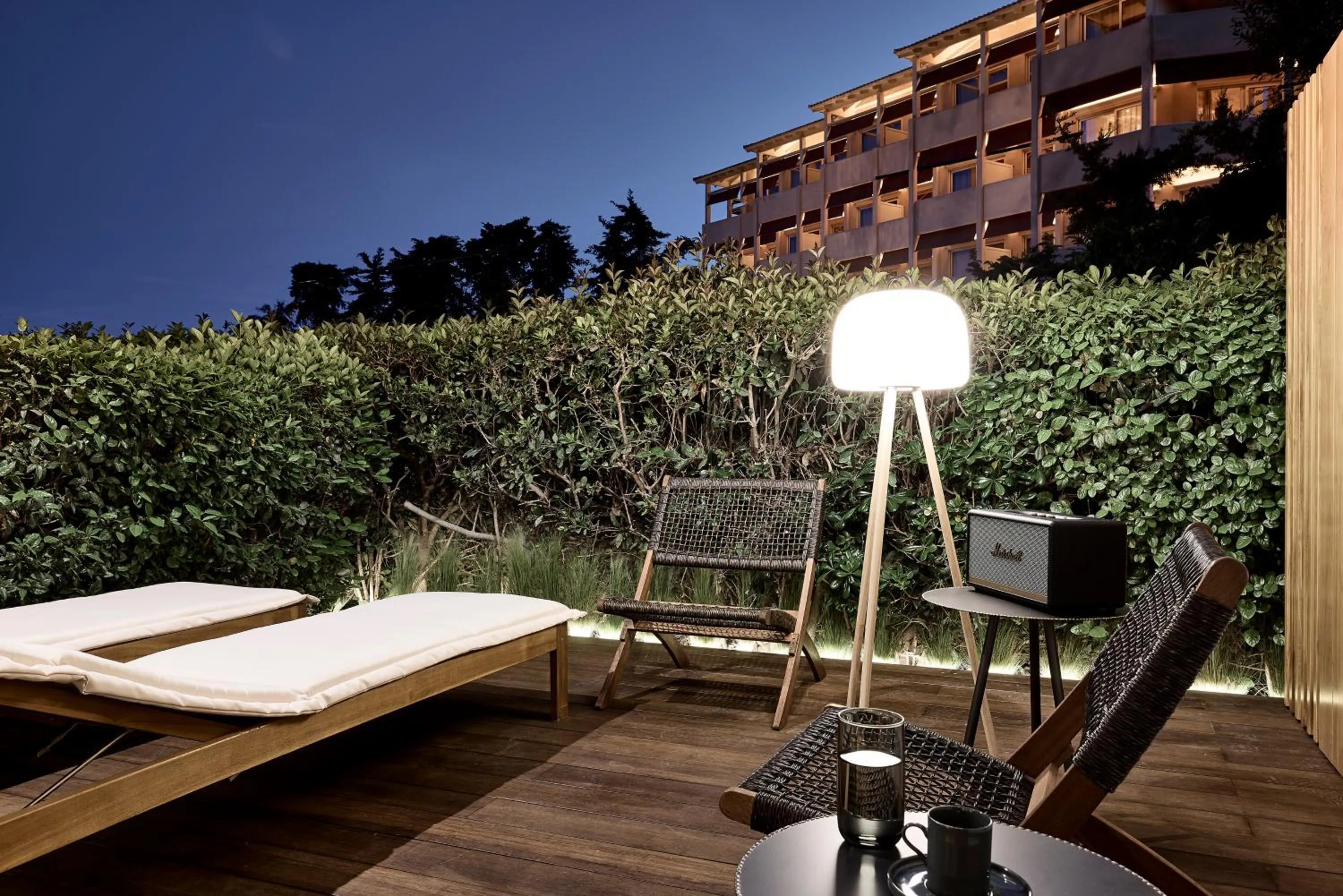 Patio in Cama Luxury Suites Kavouri