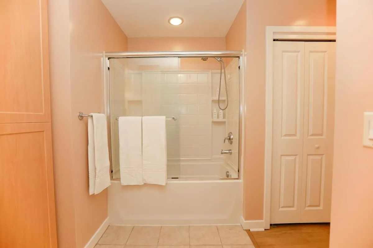 Sojourn Sanctuary Seaside Escape 3 BR